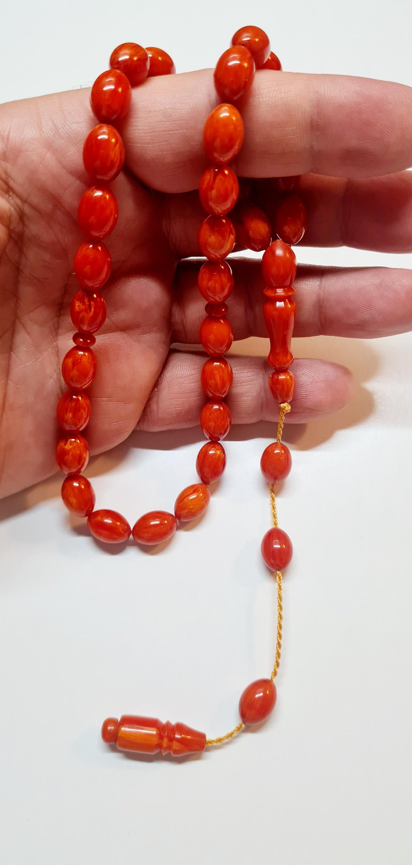Kolleksiyonluk Kuru Torna El Yapımı Eski Malzeme Yeni Tornalanmış Usta İşi 11,5 X 8 mm Ölçülerinde 24 Gr 35 CM Sıralı Sistem Kalem İşcilik Eski Çubuk Döküm Katalin Malzemeden El yapımı Usta Tespih
