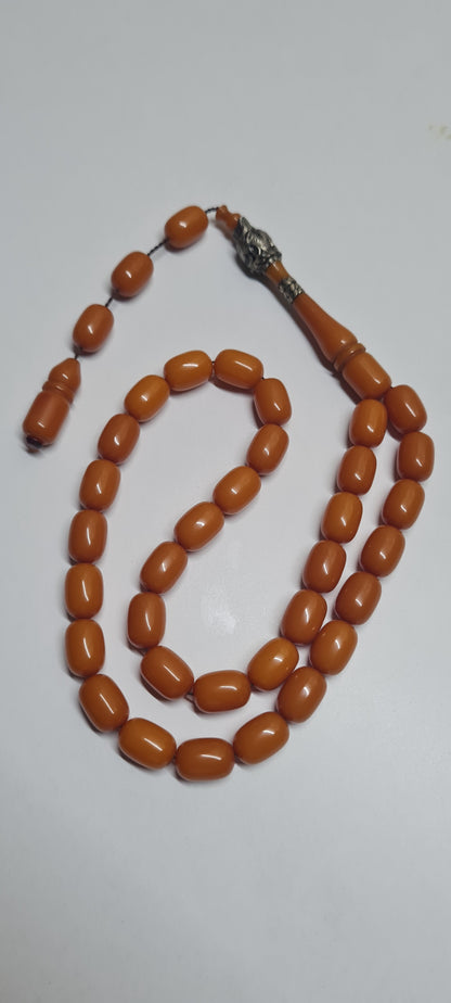 Kolleksiyonluk Kuru Torna El Yapımı Usta İşi 11X9 MM Ölçülerinde Kazaziye Püsküllü Eski Çubuk Döküm Malzemeden Tıraşlanmış El yapımı Tespih